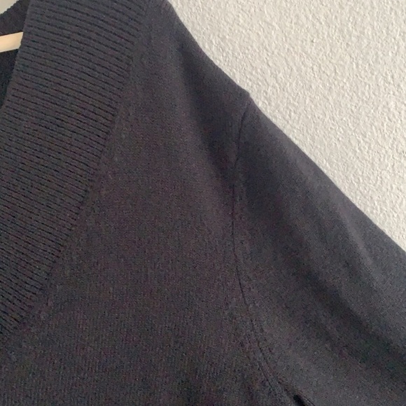 Anthropologie VNeck Black Wool Sweater Side Slit Size S. - Picture 10 of 11